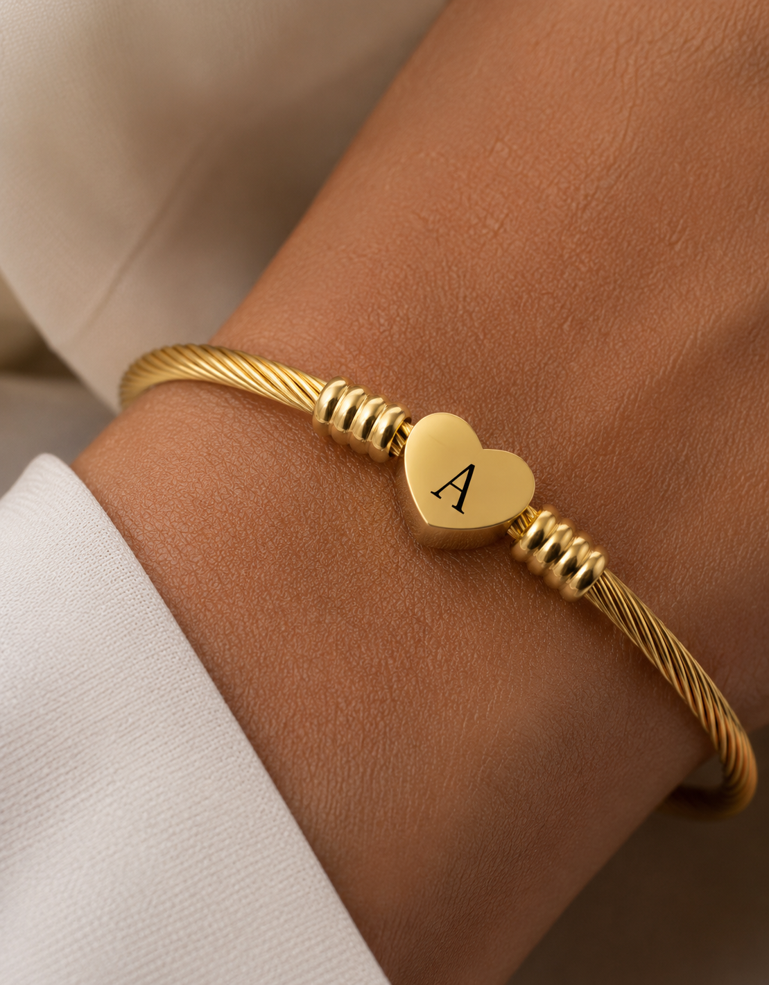 Pulseira Aço Inoxidável com letra inicial