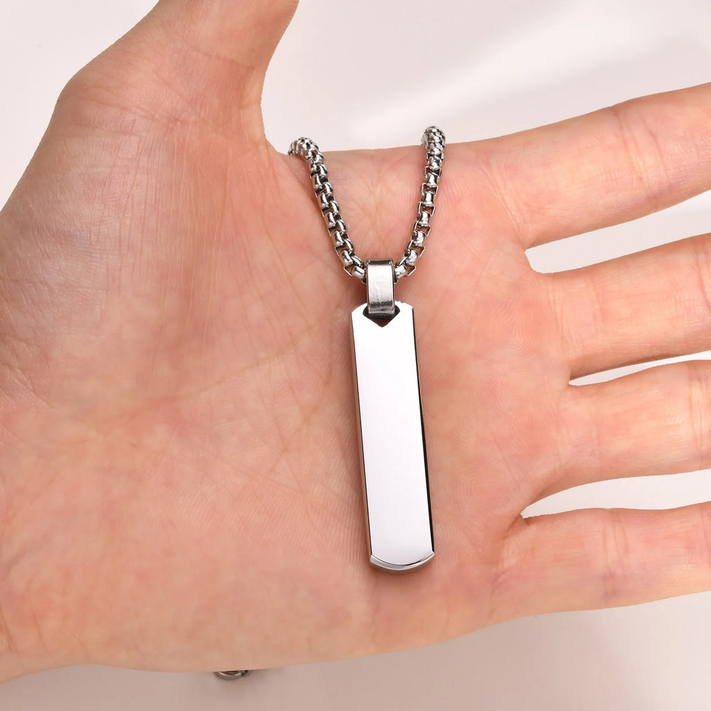 Colar Masculino Vertical Personalizado Identity Bar™